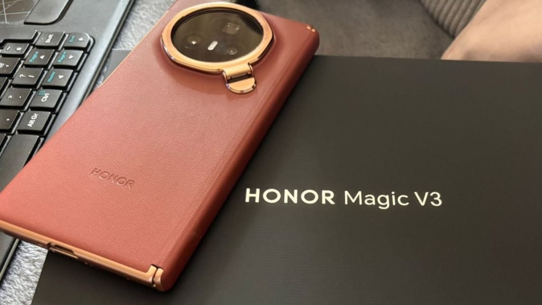 Honor Magic V3: The Next-Level Dual-Screen Smartphone