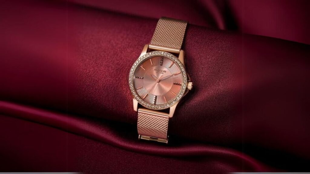 Sonata Poze Quartz Analog Rose Gold Dial Mesh Strap Watch for Women