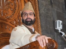Kashmir's chief cleric Mirwaiz Umar Farooq during Friday sermon in Jamia Masjid Srinagar