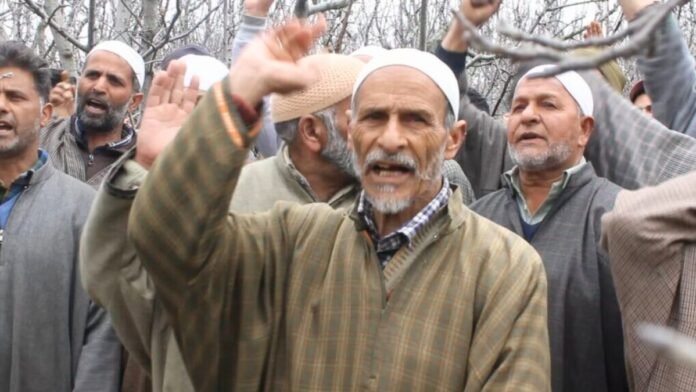 Sonasamil residents protest against proposed railway line in Pulwama