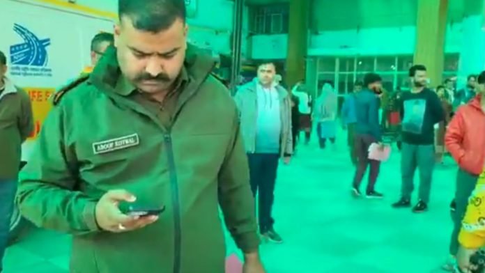 Man succumbs as gunmen attack Thar vehicle in Jewal Chowk Jammu