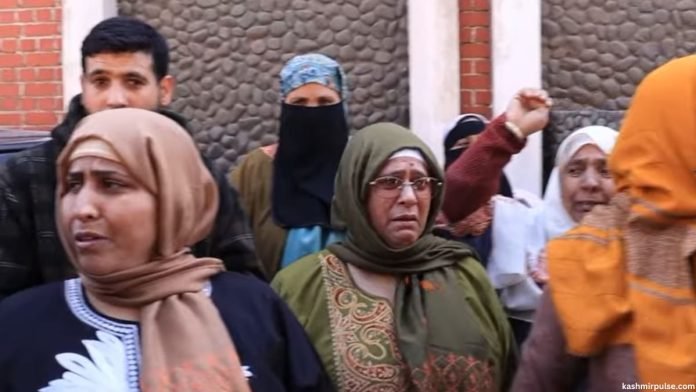 Family from Pulwama demands action in student's death Family from Arihal village of Pulwama demands action in student's death allegedly due to medical negligence