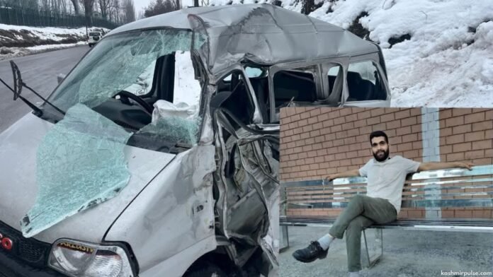 Truck-Eeco collision in Pattan claims life Truck-Eeco collision in Pattan claims life