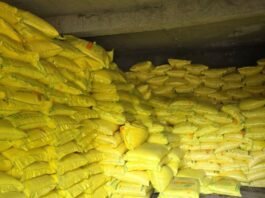 Pulwama Police seize unauthorised fertiliser storage