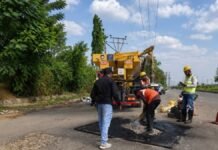 JMC mounts AI cameras on garbage trucks to spot and fix potholes within 24 hours JMC mounts AI cameras on garbage trucks to spot and fix potholes within 24 hours