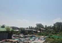 Brari Nambal Encroachment: Locals question alleged 15-day landfilling Brari Nambal Encroachment - Locals question alleged 15-day landfilling