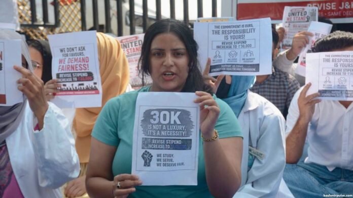 J&K medical interns continue indefinite strike