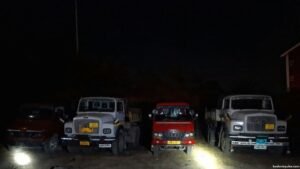 Awantipora Police seize 5 L&T machines, 4 dumpers in illegal mining crackdown