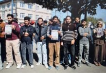 J&K medical interns continue protest, demand written order on stipend hike J&K medical interns continue protest, demand written order on stipend hike