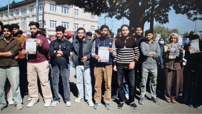 J&K medical interns continue protest, demand written order on stipend hike